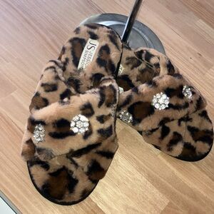 Jessica Simpson Leopard Print Fuzzy Slippers with Rhinestones